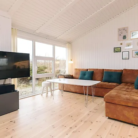 Cozy Coastal Retreat - By Traum بيت للعطل Hjørring