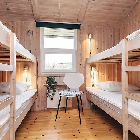 Cozy Coastal Retreat - By Traum